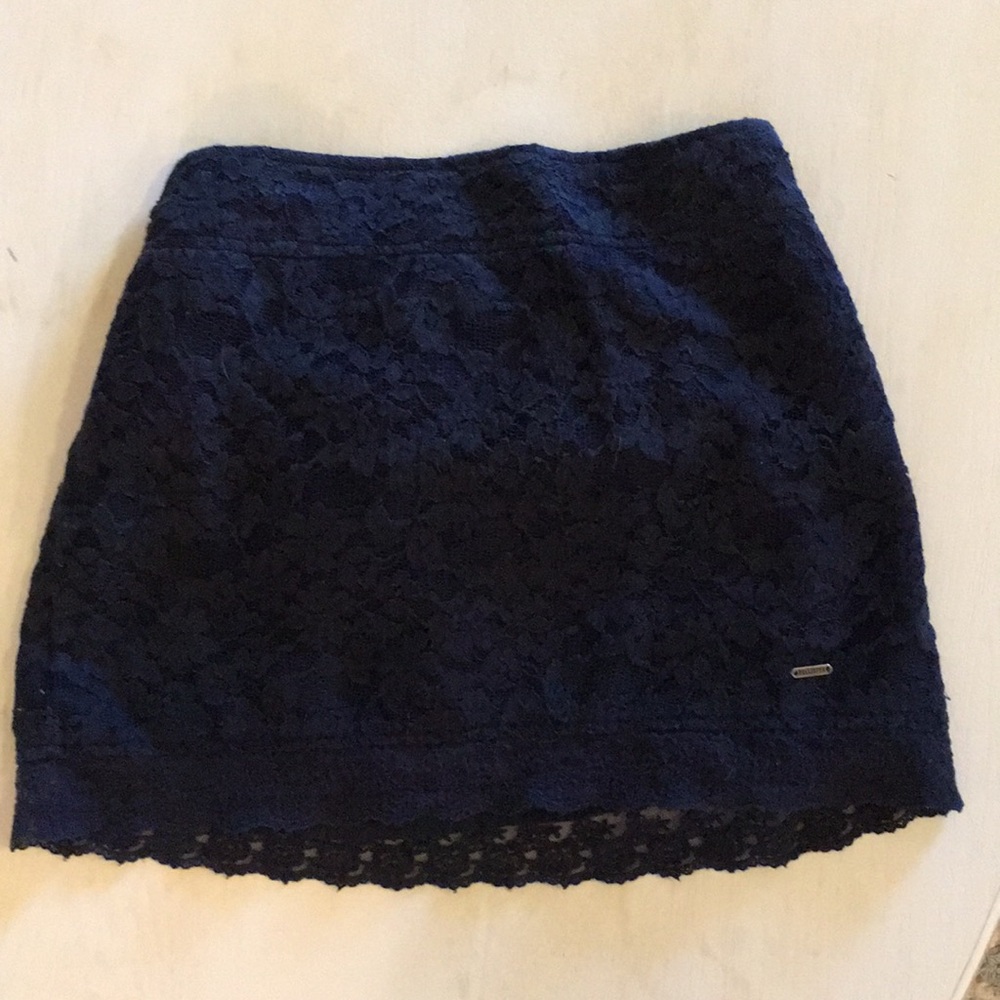 Hollister navy lace skirt